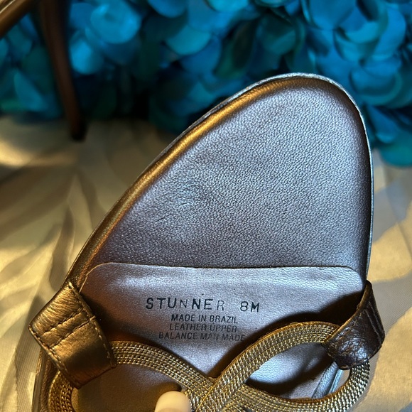 Carlos Santa - Picture 6 of 6